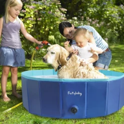 Furry Baby – Hondenzwembad (S, M, L, XL) – Verkoeling Hond – Waterspeelgoed Buiten – Watersproeier Speelgoed – Hondenspeelgoed – Afkoeling Hond – Afkoelen – Zwembad – Speelzwembad – Babyzwembad – Opblaasbaar – Outdoor Koelmat Hond – Honden Speelgoed